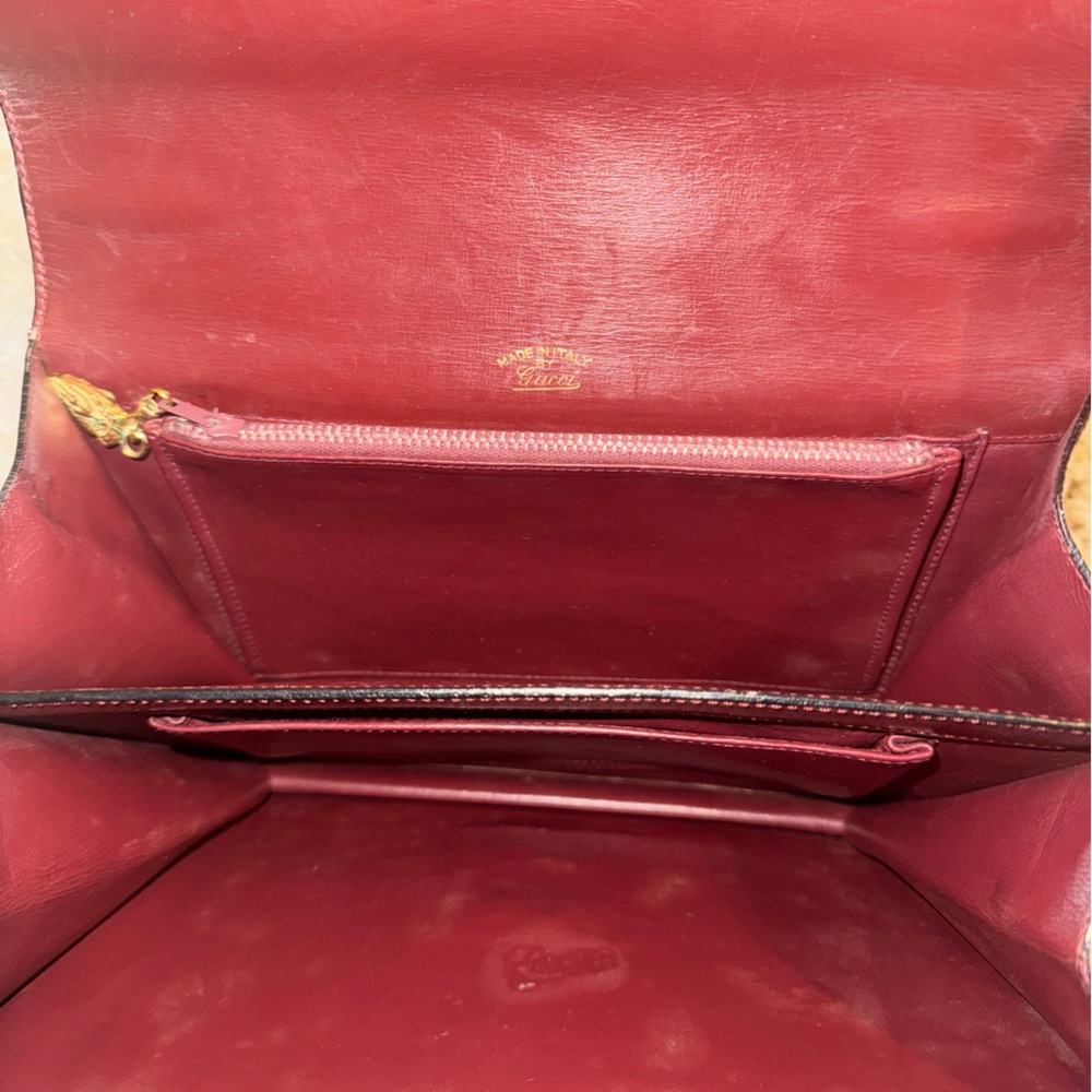 Vintage Interlocking Gucci Handbag - Picture 6 of 13